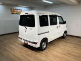 ご納車までに、弊社サービススタッフによる点検整備を行い、バッテリー、エンジンオイル、オイルエレメント、ワイパーゴムを交換し、ブレーキを分解、摩耗等を確認、必要であれば交換、安心してお乗りいただけます!