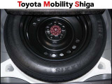 スペアタイヤ装着車です。もしもの時に安心ですね。