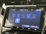 音源を選べる画面と見やすい表示で、使いたい項目を確認しやすい構成です。選択肢が画面上にまとまり、音楽などを楽しむ際にも便利にお使いいただけます。