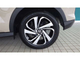 純正17インチアルミ タイヤサイズ195/60R17