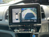 アラウンドビューモニターで車の周辺状況をナビ画面で確認できます☆