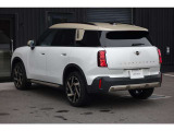 【MINI NEXT 認定中古車】安心の保証プログラムや延長保証など、MINI NEXT車両をご購入いただいたオーナーの皆様に、より快適なMINIライフを楽しんでいただくためのユニークなサービスをご用意しております。