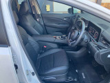 運転席。高さもちょうど良く乗り降りもしやすいです。