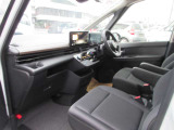 【ワイド保証】日産販売店の中古車には、無料で保証が付いています。走行距離無制限で無料保証期間は1年間〜。日産ならではの保証になります!