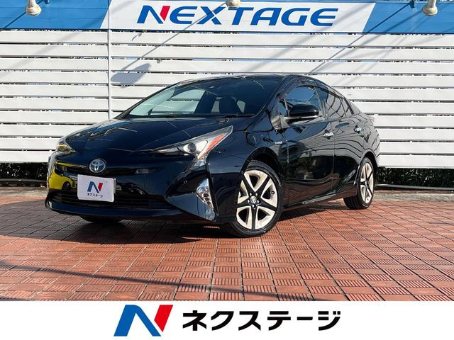 トヨタ プリウス 