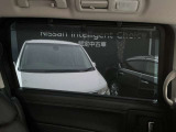 便利で嬉しい装備、セカンドシートにロールサンシェイド☆