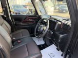 運転席の状態です。