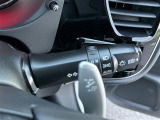 【オートライト(AUTO)】外の明るさをシステムが感知して、自動でヘッドライトが点灯します!ヘッドライトをつけ忘れを防ぐ便利機能です。