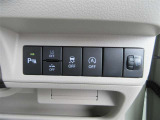 先進機能が多くの状況でドライバーをサポート