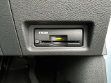 ETC付です。高速道路料金所での小銭の出し入れや雨天時における窓の開閉などの煩わしさが解消出来ます♪料金所の通過もスムーズで快適ですよ☆