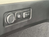 トランク部分にも電源ポートがあって便利!