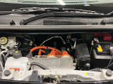 電気自動車のメンテナンスは日産にお任せください。電気自動車を知り尽くしたプロが最新の機器を使ってお車の点検・整備を実施します。エンジンオイルなどがないので、メンテナンス費用が安いのも魅力的です。