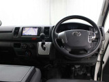 運転席廻りです。