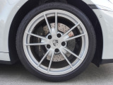 当センターでは、同系列のポルシェセンター高輪、六本木中古車センター、世田谷中古車センターの在庫もご紹介、ご購入頂く事も可能でございます。詳細は、お気軽にお問い合わせ下さいませ