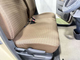 ☆全車専用機械でルームクリーニング施工してます!シートも、もちろん汚れや破れも無く非常に良いコンディションですよ☆(パックによります)