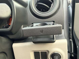 運転席ドリンクホルダー