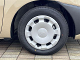 純正ホイールカバー付スチールホイール 185/60R15