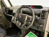 付属品(取扱説明書・記録簿・スペアキー等)の有無は車両ごとに異なります。お気軽にお問い合わせください。