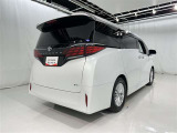低燃費で環境にもやさしいハイブリッド車です。トヨタ専用診断機器でハイブリッドシステムを綿密に点検してあります!