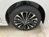 自動車保険もおまかせ下さい!保険資格をもったスタッフがお客様のニーズにあったプランをご提案させていただきます。