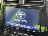 【純正9型ナビ】人気の純正ナビを装備しております。ナビの使いやすさはもちろん、オーディオ機能も充実!キャンプや旅行はもちろん、通勤や買い物など普段のドライブも楽しくなるはず♪