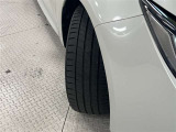 タイヤサイズは225/40R18!残り溝は5ミリ程度です!