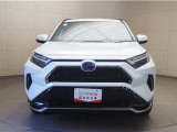 総額表示は『多摩,八王子ナンバー登録及び店頭での納車引渡し』での総額になります!遠方にお住まいお客様には別途陸送費用がかかりますので、総額の詳細はスタッフまでお問い合わせください。