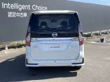 購入後の保証修理やメンテナンスは、お近くの日産福岡各店か、全国の日産販売会社サービス工場で対応可能です。近くに車を診てもらう所があると心強いですよね!