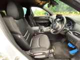運転席シート廻りは使用感も少なく、良好な状態となっています。丁寧に使われていたことがよくわかりますね。