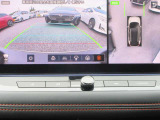 〔MOD付アラウンドビュー〕自車を上から見下ろす様な映像が映し出される全周囲型アラウンドビューモニターには移動物検知も付いており車庫入れも安心楽々ですね!