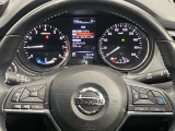 操作しやすく、ゆったりとした運転席となっています。