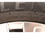 225/55R19    車両装着タイヤサイズです。 タイヤのご相談もトヨタモビリティ石川にお任せください