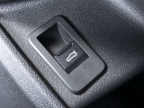 車両の詳細、ご質問につきましては、営業スタッフまでお気軽にご連絡下さいませ。遠方のお客様には実車の詳細動画送信も承ります。お問合せをお待ち致しております。