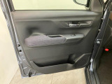 延長保証につきましてはお求めいただく車両によって保証料が異なりますので、当店スタッフまでお気軽にお問い合わせくださいませ。
