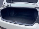 買い物時の荷物を無理なく載せられる、クラストップレベルの荷室容量