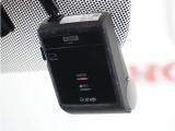 ◆ドライブレコーダー◆映像・音声などを記録する自動車用の装置です。 もしもの事故の際の記録はもちろん、旅行の際の思い出としてドライブの映像を楽しむことができます。
