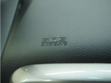 ◆助手席エアバッグ◆身を守る為に必要なエアバッグが助手席に装備されています。