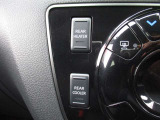 こちらの車には、日産U-CARSの基本保証として、ワイド保証がつきます。保証は、なんと一年間走行無制限。こちらの保証は、全国の日産販売会社で受けることができるので、安心です。