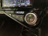 「オートエアコン」が付いています。1年中快適な室内を提供!車内温度を設定すると、風量を自動で調節してくれます。