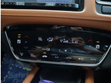 入庫時・販売時・納車前に、弊社基準の68項目に及ぶ点検整備を実施しております。