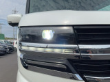 LEDヘッドライトが安全な夜間走行をサポートしてくれます♪照射範囲が広くなるので前方視界が全体的に明るくなり、夜間走行をしっかりアシスト♪