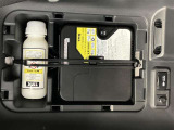 【パンク修理キット剤】こちらのお車にはパンク修理キット剤ついております♪