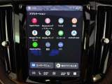 Google搭載のボルボなら、車内にいながら多彩なデジタルライフをお楽しみいただけます。Google Playから必要なアプリをダウンロードして、有意義な移動時間を楽しみましょう