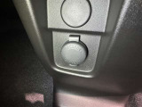 シガーソケット用の充電器が使用可能です!