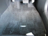 純正マットついています