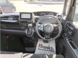 運転席周りの画像です