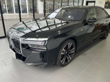 【展示場について】九州エリア最大級の展示場常時30台以上のBMWを展示しております。入庫する予定車両やNET掲載が間に合っていない車両も御座いますので是非一度お問い合わせ下さい。
