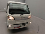 愛知ダイハツではお車をご購入頂いた後が本当のお付き合いのスタートだと思っています。 ですので定期点検や車検もお得なパックをご用意してお客様に頼りにされるダイハツディーラーを目指しています☆