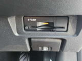 ETCならこんな利点が!!1. キャッシュレスシステムで、現金などを用意する必要無し!2. 料金所をノンストップで通過できます。