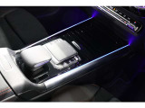 お気軽にお問い合わせください。Tel:075-325-0440 Mobile:070-2313-8676  中古車担当:時女まで
